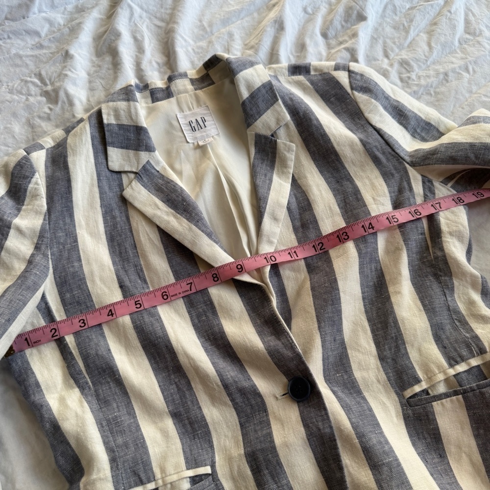 GAP Linen Striped Blazer – Size 2 Petite - Picture 4 of 8